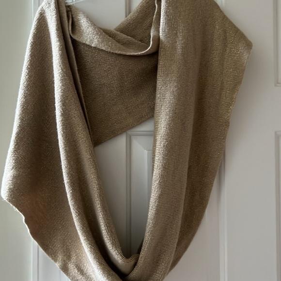 dillarda Accessories - Infinity wrap scarf with gold sparkles